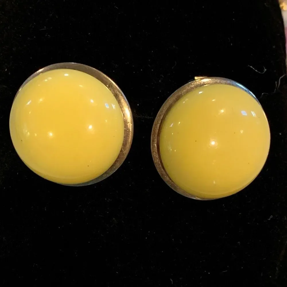Vintage Glamour Brand Bakelite Clip On Snap Button Earrings Interchangeable